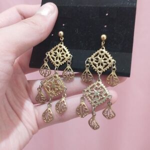 Gold Tone, Lasercut Drop Floral Dangling Earrings